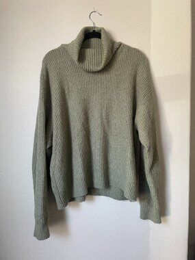 HM Oversized Turtleneck Sweater Sage Green